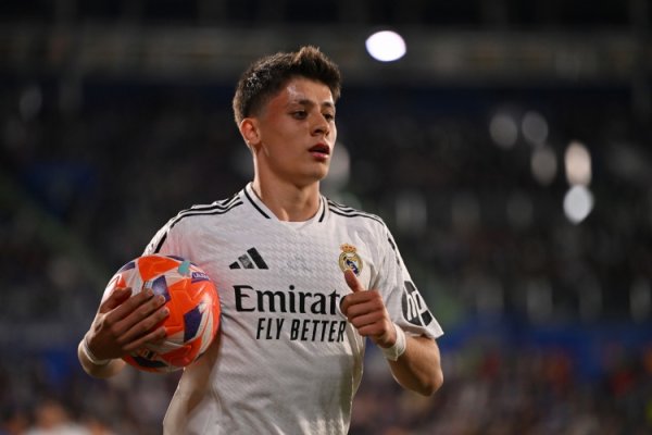 Romano: Arsenal xem xét giới thiệu Guerre, nhưng người chơi không có ý định rời khỏi đội sau khi Alo