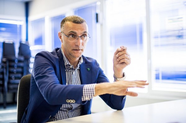 Bergomi: Milan vẫn duy trì đà tốt dù vắng trụ cột, lẽ ra phải thắng Juventus trên sân khách