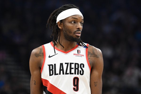 Quả ném phạt của Grant chắc chắn là người chiến thắng! Người truyền thông: Có điều cần nói về đợt tấ