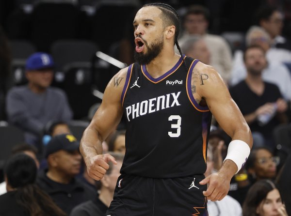 Mặt trời mới số 3! Dillon thực hiện 9% trong số 13 cú sút trong hiệp, 26 trong số 26 quả ba điểm và 