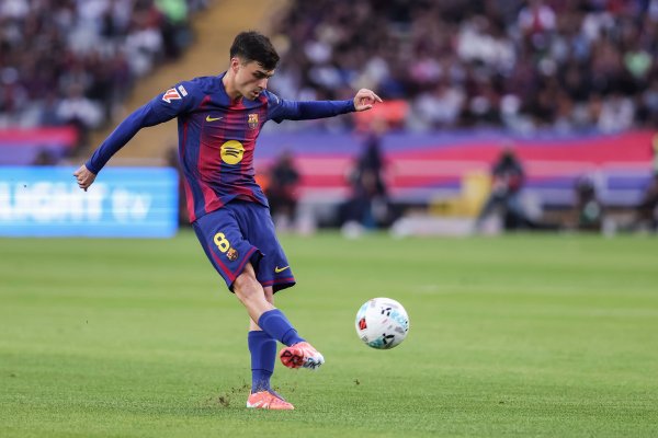 Mọi người: Quá trình hồi phục của Pedri đang diễn ra tốt đẹp và anh ấy sẽ sớm trở lại